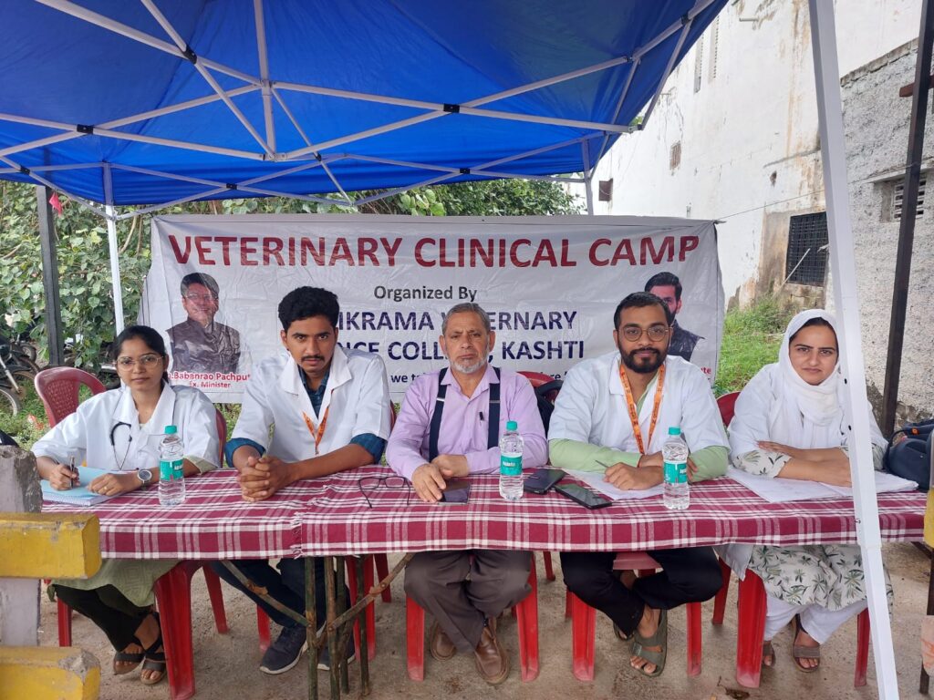 Veterinary Clinical Camp on every Saturday in Kashti Cattle Bazar 